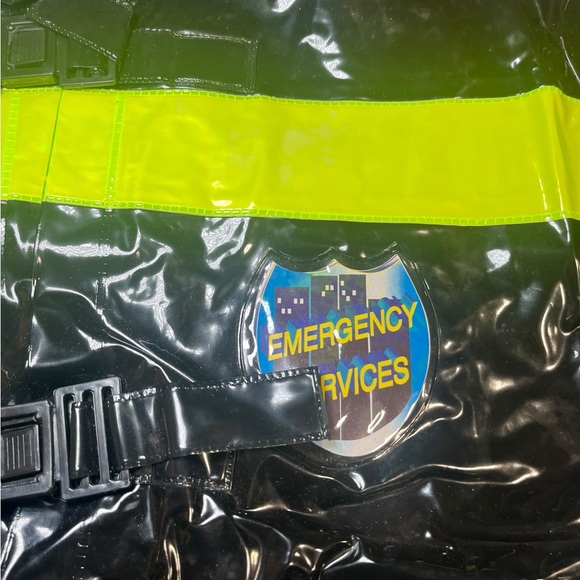 Emergency Services Jacket - Picture 2 of 6